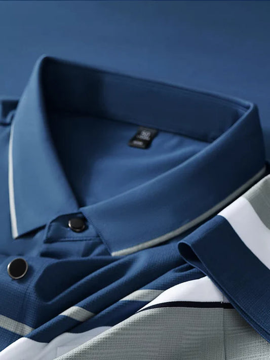 Men's Navy Stitchless Regular Fit Half Sleeve T-Shirt – WearMen